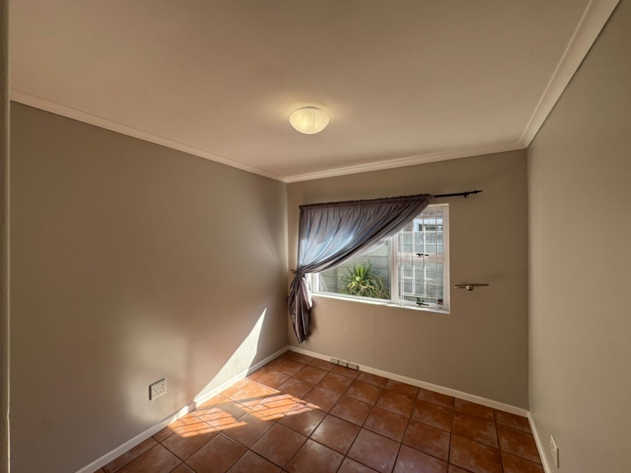To Let 2 Bedroom Property for Rent in Sunset Beach Western Cape